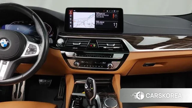 BMW 5 Series (G30) 2022 Черный из Кореи, фото 5