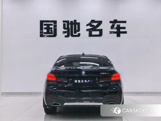 BMW 5 series 2022 Черный из Китая, фото 5