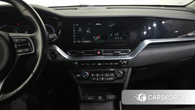 Kia Niro Plus 2022 Белый из Кореи, фото 5