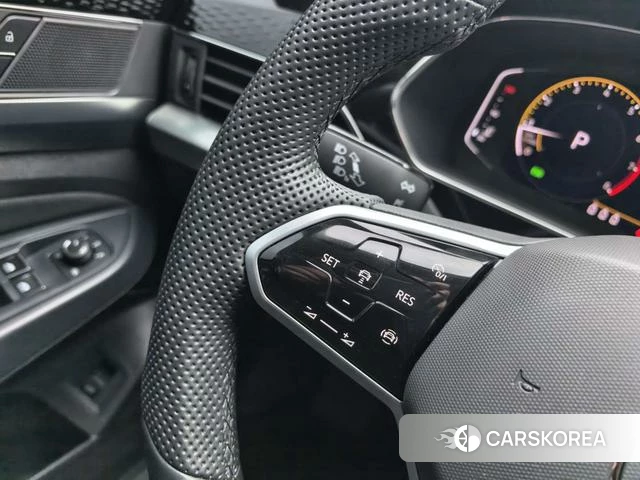Volkswagen Passat 2024 Черный из Китая, фото 5