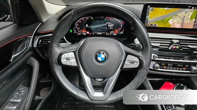 BMW 5 Series (G30) 2022 Черный из Кореи, фото 5