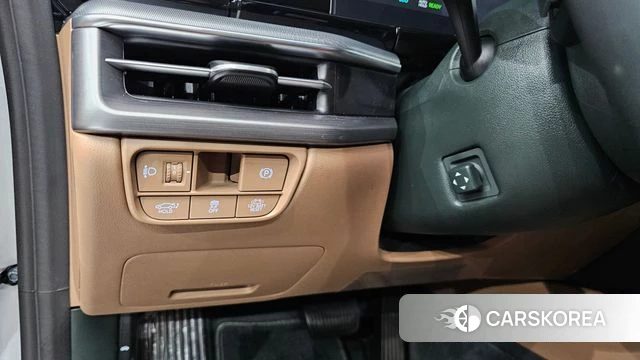 Hyundai Grandeur Hybrid (GN7) 2023 Серебристо-серый из Кореи, фото 5