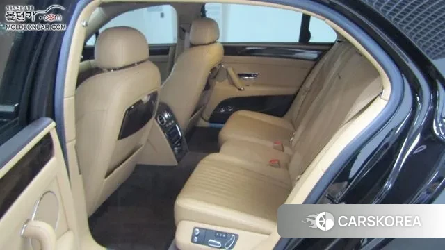 Bentley Flying Spur 2nd Generation 2018 Черный из Кореи, фото 5