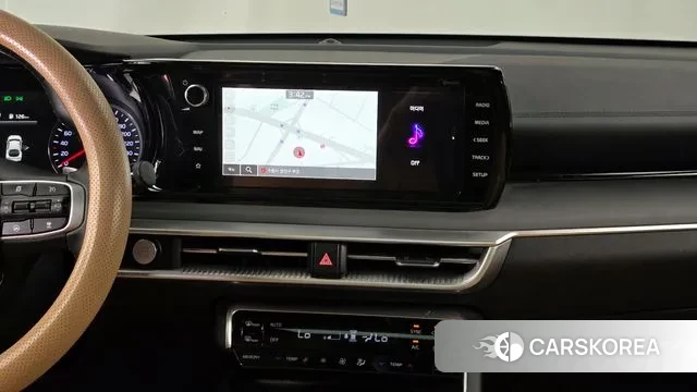 Kia K5 3rd generation 2022 Белый из Кореи, фото 5