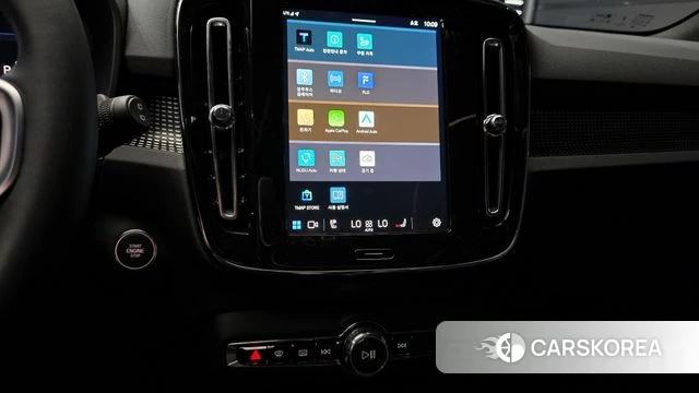Volvo XC40 2025 Черный из Кореи, фото 5