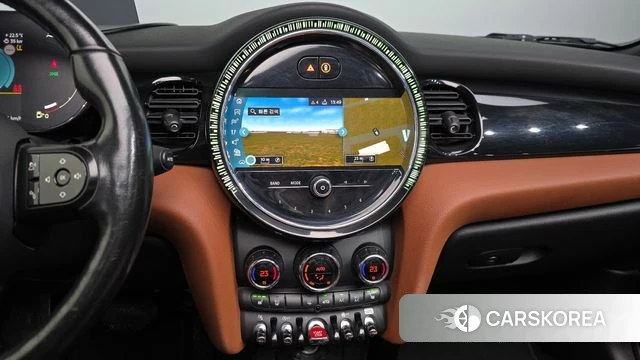 Mini Cooper S Convertible 2022 Жемчужный цвет из Кореи, фото 5