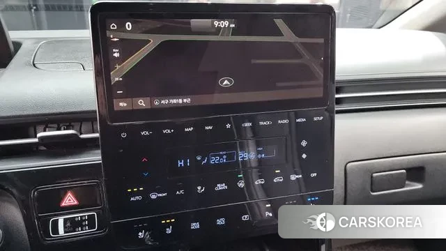 Hyundai Staria 2021 Серебристо-серый из Кореи, фото 5