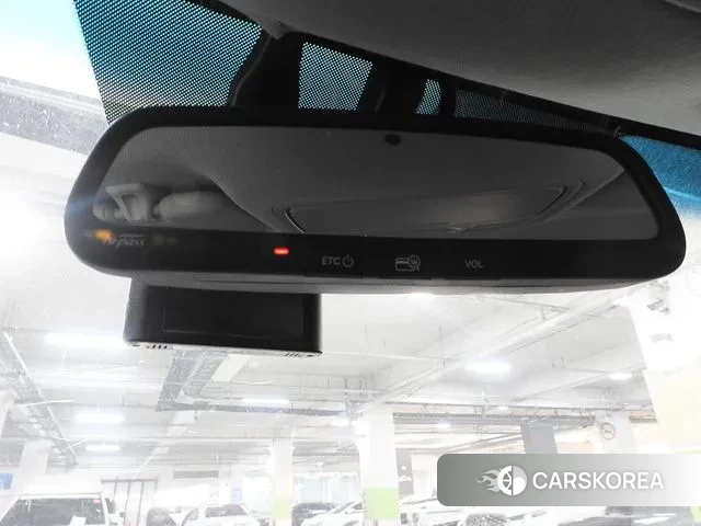 Kia Niro 2018 Белый из Кореи, фото 5