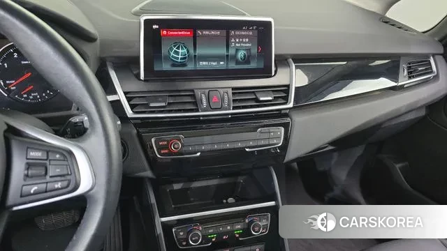 BMW 2 Series Active Tourer (F45) 2021 Белый из Кореи, фото 5