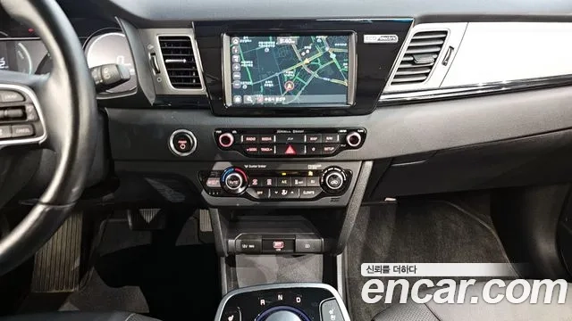 Kia Niro EV 2020 Серебристо-серый из Кореи, фото 5