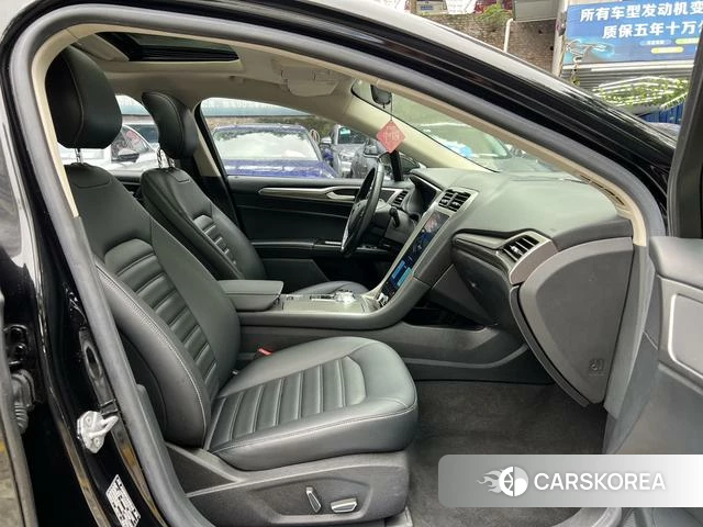 Ford Mondeo 2022 Черный из Китая, фото 5