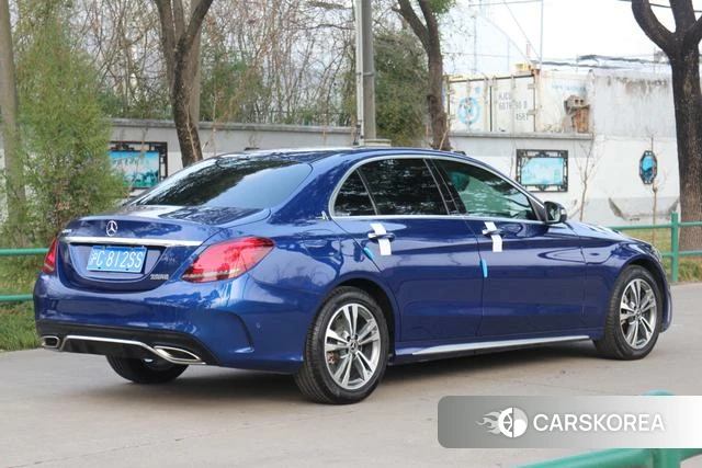 Mercedes-Benz Class C 2018 Синий из Китая, фото 5