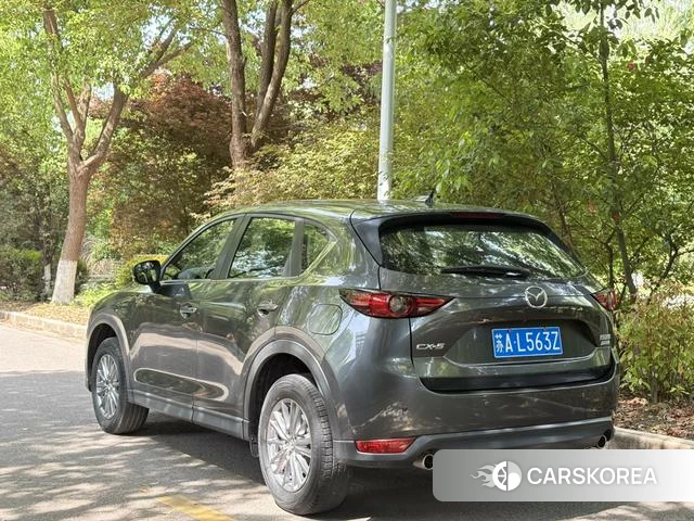 Mazda CX-5 2021 Темно-серый из Китая, фото 5