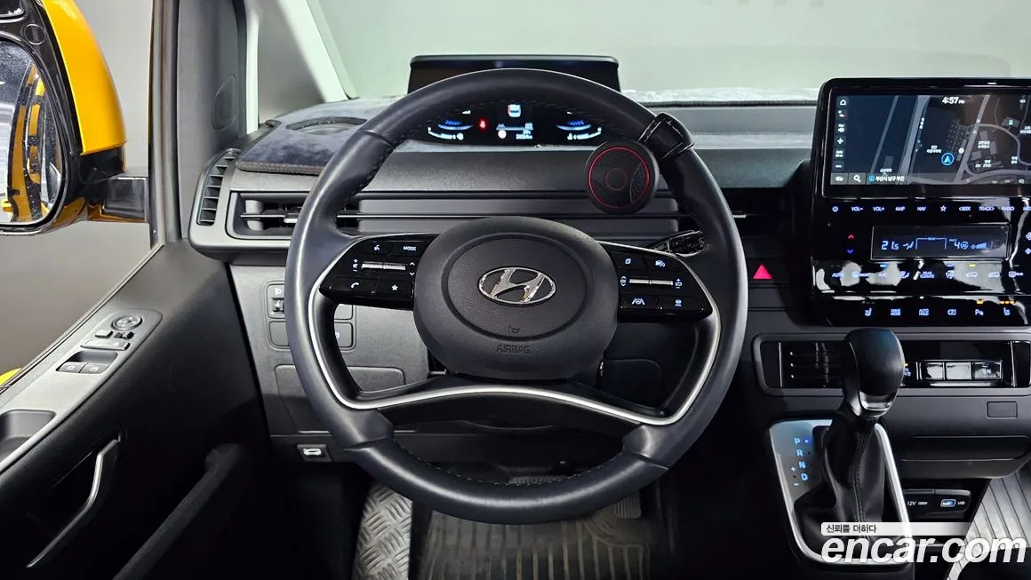 Hyundai Staria 2022 Желтый из Кореи, фото 5