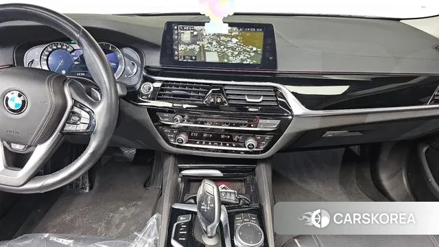 BMW 5 Series (G30) 2018 Черный из Кореи, фото 5