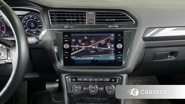 Volkswagen Tiguan Allspace 2018 Черный из Кореи, фото 5