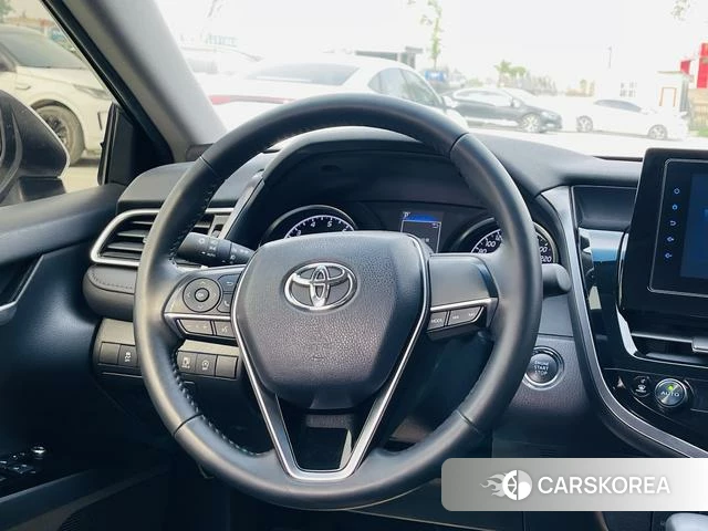 Toyota Camry 2023 Белый из Китая, фото 5
