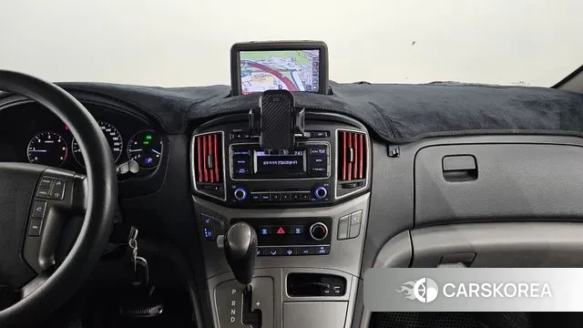 Hyundai The New Grand Starex 2018 Черный из Кореи, фото 5