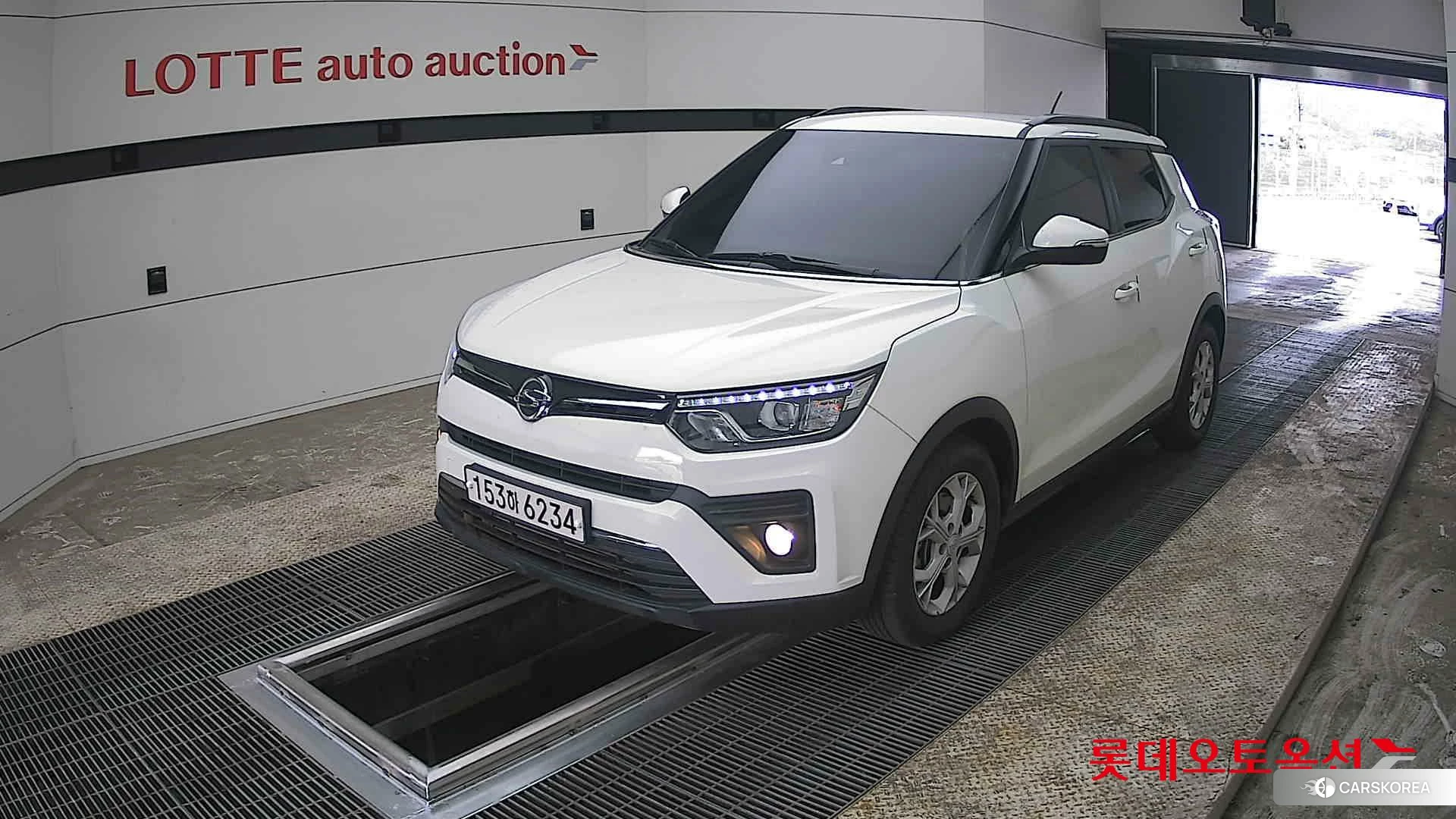SsangYong Tivoli 2021 Grand White из Кореи, фото 5