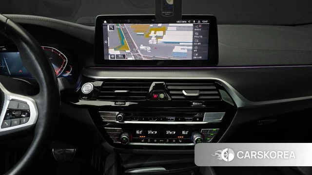 BMW 5 Series (G30) 2022 Синий из Кореи, фото 5