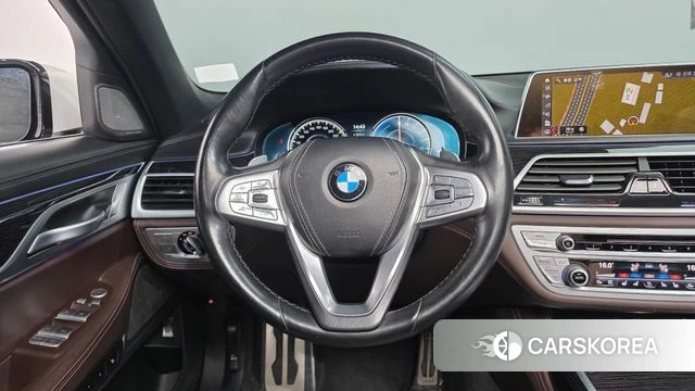 BMW 7 Series (G11) 2019 Белый из Кореи, фото 5