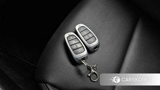 Hyundai Tucson (NX4) 2023 Серебряный из Кореи, фото 5