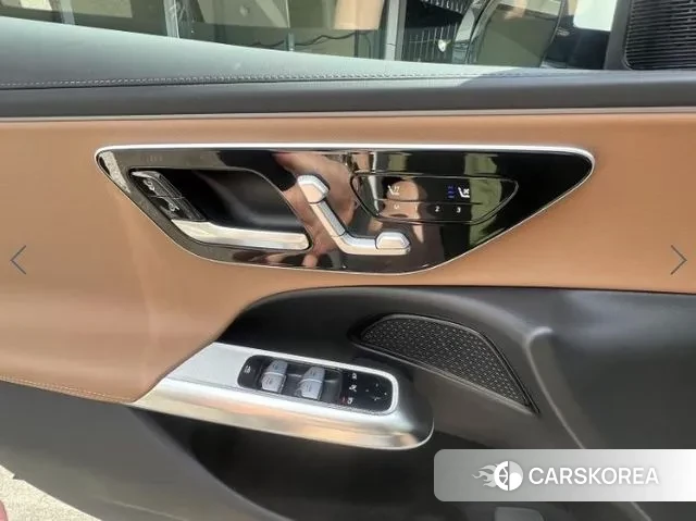 Mercedes-Benz E-Class W214 2024 Белый из Кореи, фото 5