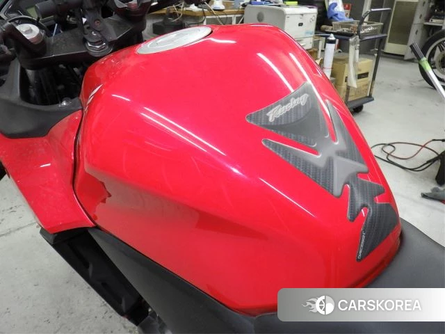 Проданный Honda CBR400R id 3999920 из Японии, фото 5