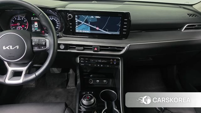 Kia K5 3rd generation 2022 Белый из Кореи, фото 5