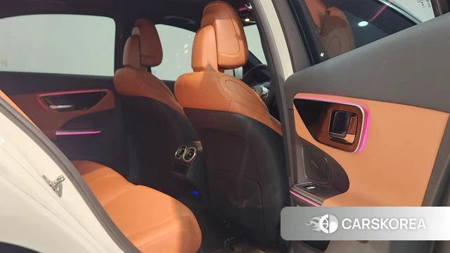 Mercedes-Benz C-Class W206 2026 Белый из Кореи, фото 5