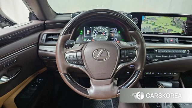 Lexus ES300h 7th generation 2019 Цвет галактики из Кореи, фото 5