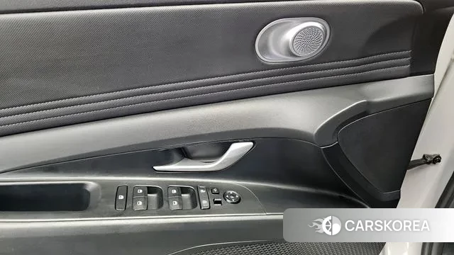 Hyundai Avante (CN7) 2021 Серебристо-серый из Кореи, фото 5