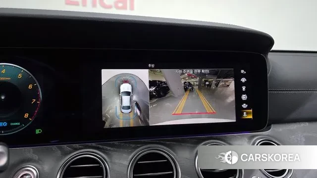 Mercedes-Benz E-Class W213 2022 Белый из Кореи, фото 5