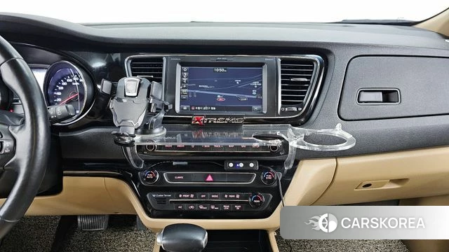 Kia The New Carnival 2018 Белый из Кореи, фото 5