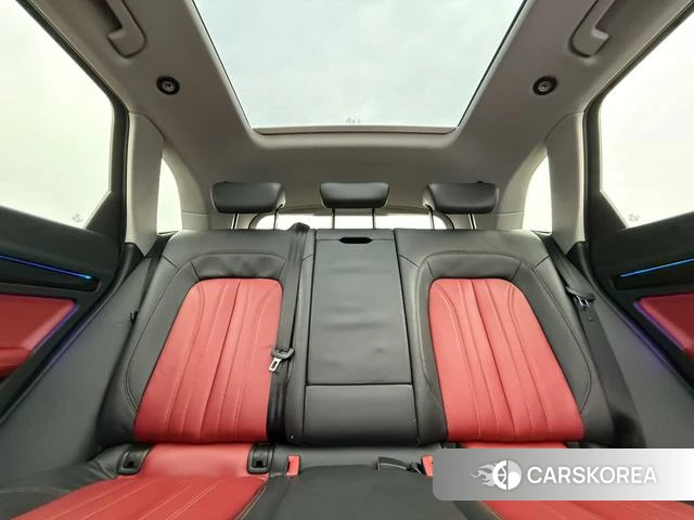 Audi Q5L 2020 Черный из Китая, фото 5