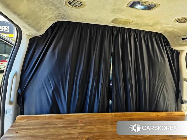 Hyundai Staria 2022 Черный из Кореи, фото 5