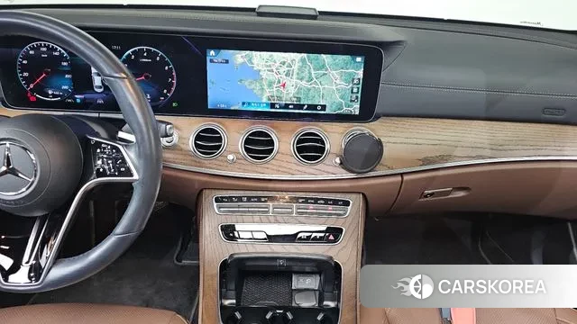 Mercedes-Benz E-Class W213 2021 Белый из Кореи, фото 5