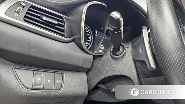 Genesis The New G70 2022 Красный из Кореи, фото 5