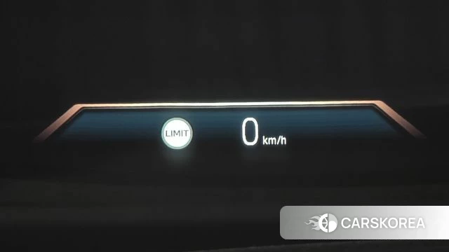 BMW 7 Series (G70) 2024 Черный двухцветный из Кореи, фото 5