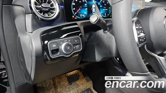 Mercedes-Benz A-Class W177 id 2921216 из Кореи 5