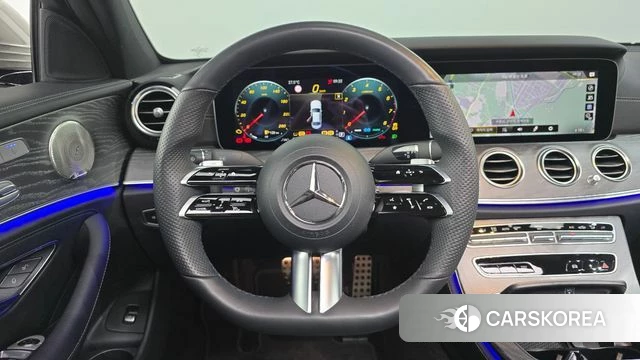 Mercedes-Benz E-Class W213 2022 Песочный из Кореи, фото 5