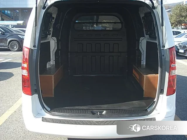 Hyundai The New Grand Starex 2019 Белый из Кореи, фото 5