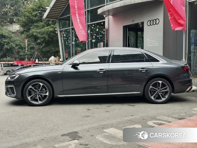 Audi A4L 2021 Темно-серый из Китая, фото 5