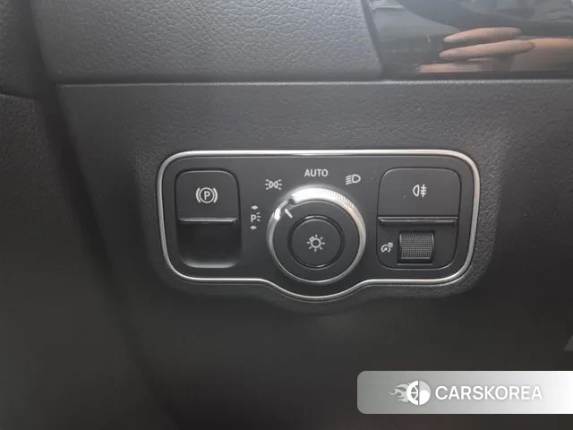 Mercedes-Benz GLA - Class H247 2024 Белый из Кореи, фото 5