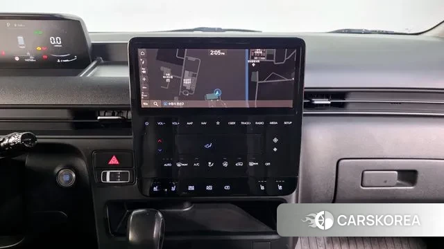 Hyundai Staria 2021 Белый из Кореи, фото 5