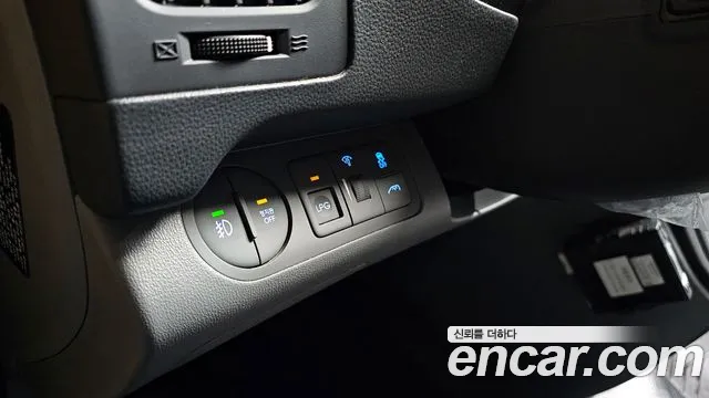 Hyundai The New Grand Starex 2021 Желтый из Кореи, фото 5