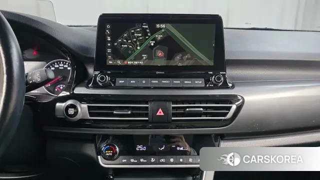 Kia Seltos 2022 Белый из Кореи, фото 5