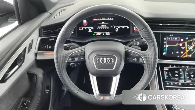 Audi Q8 (4M) 2025 Черный из Кореи, фото 5
