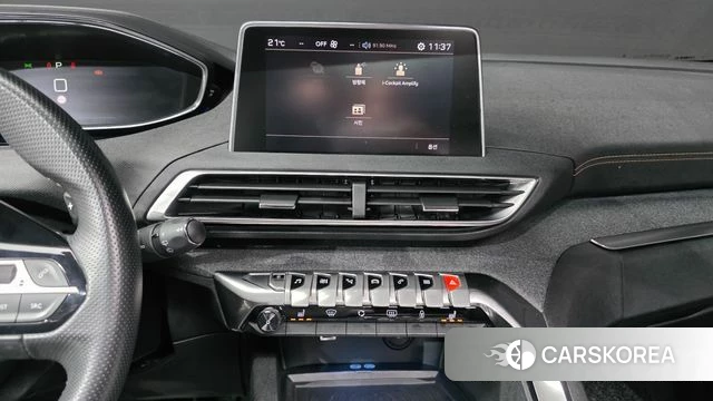 Peugeot 5008 second generation 2018 Черный из Кореи, фото 5