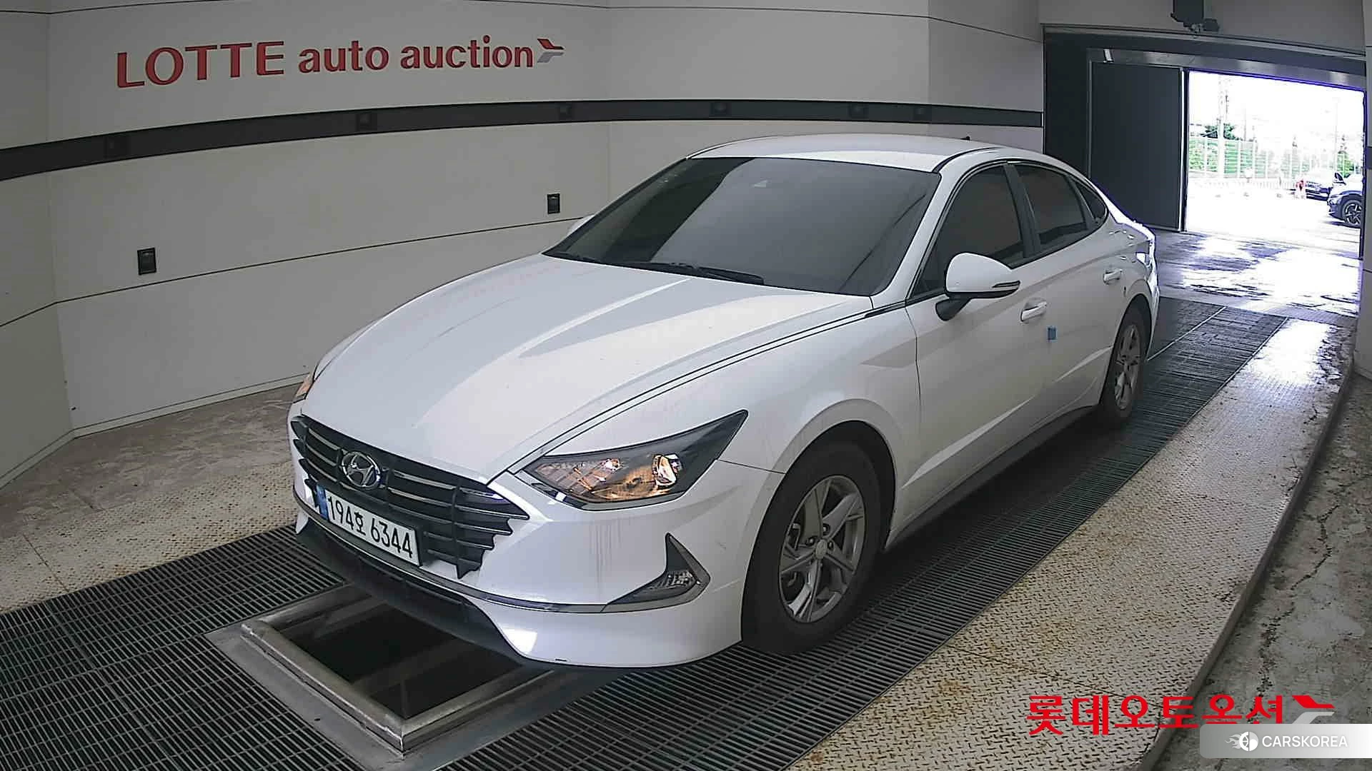 Hyundai Sonata 2022 Белый из Кореи, фото 5